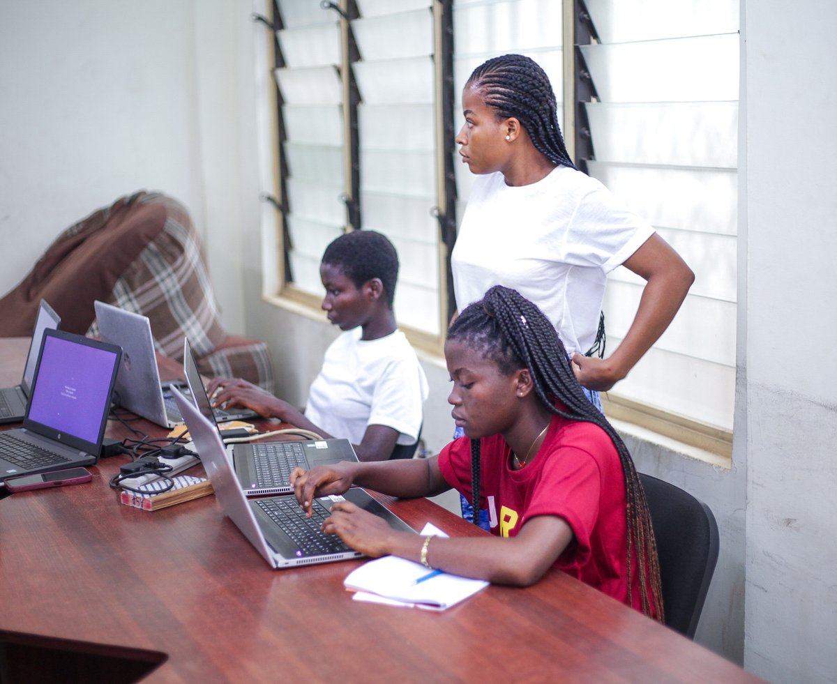 Celebrating #InternationalDayofGirlsinICT, we're proud to support the future of tech with initiatives like Girls Code Ghana Boot Camp. 

Empowering young women in technology is critical to innovation. Join us in creating a diverse, inclusive future! 

 #WorkwithAmaliTech