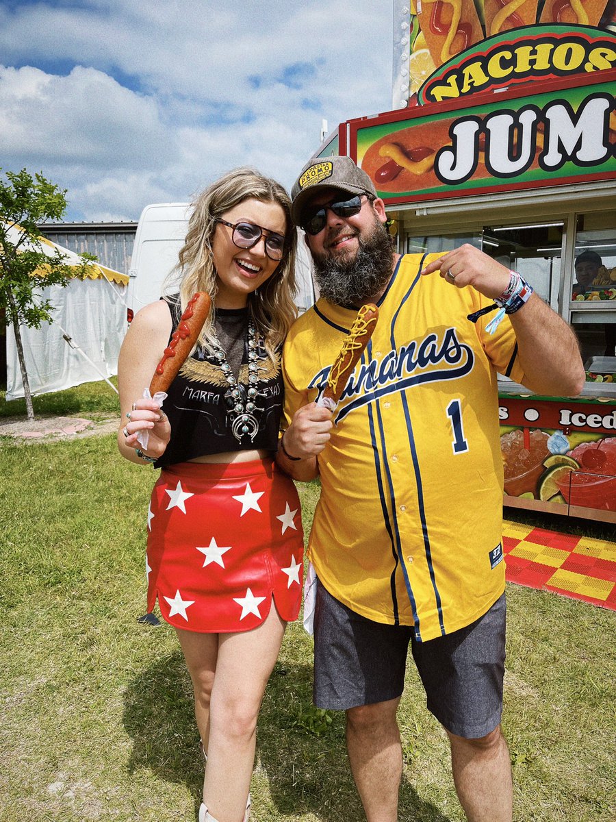 LJT YEAR 3!!! ✨ corn dogs, cody canada, and curls. we had us a damn day! thanks for hanging out with us!