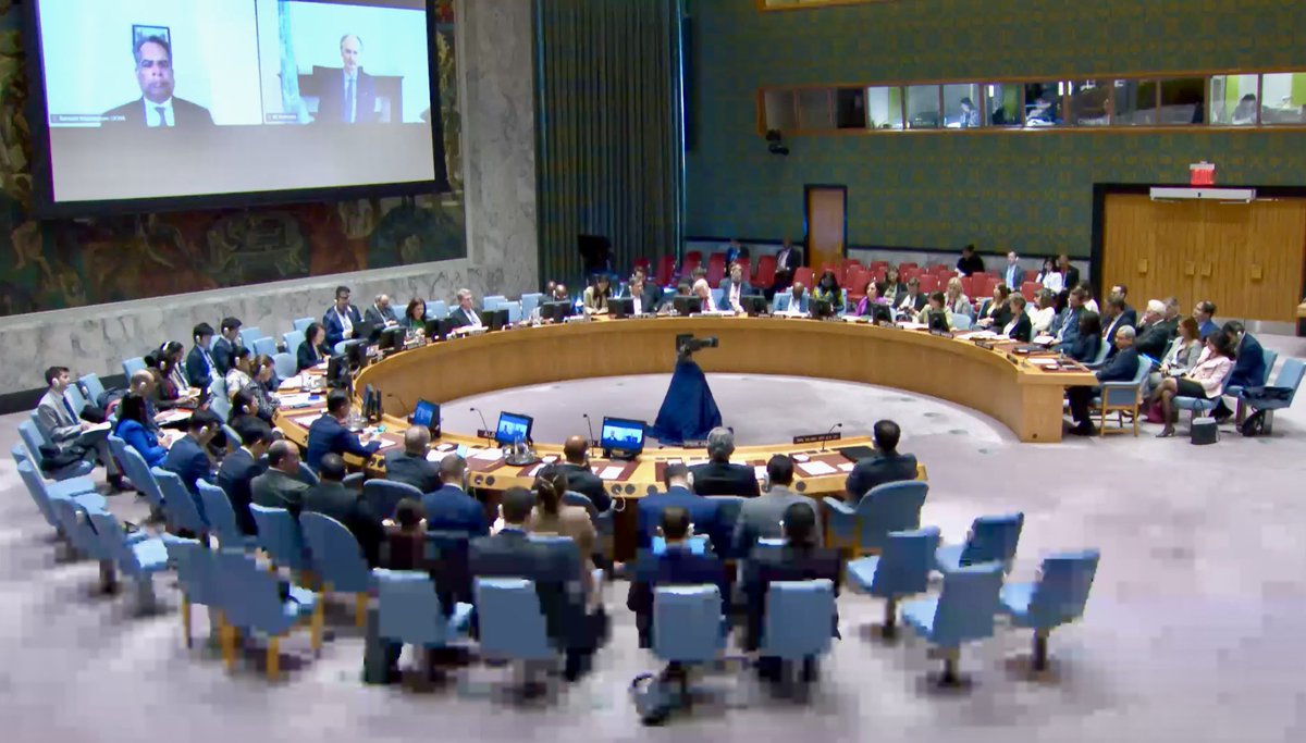 16.7 million people in Syria are in need of humanitarian aid. All forms of aid are vital. #UNSC #Syria briefing:🇨🇭 - Voiced concern about spiral of humanitarian & economic decline - Called for implementing a nationwide ceasefire & resuming a credible & viable political process