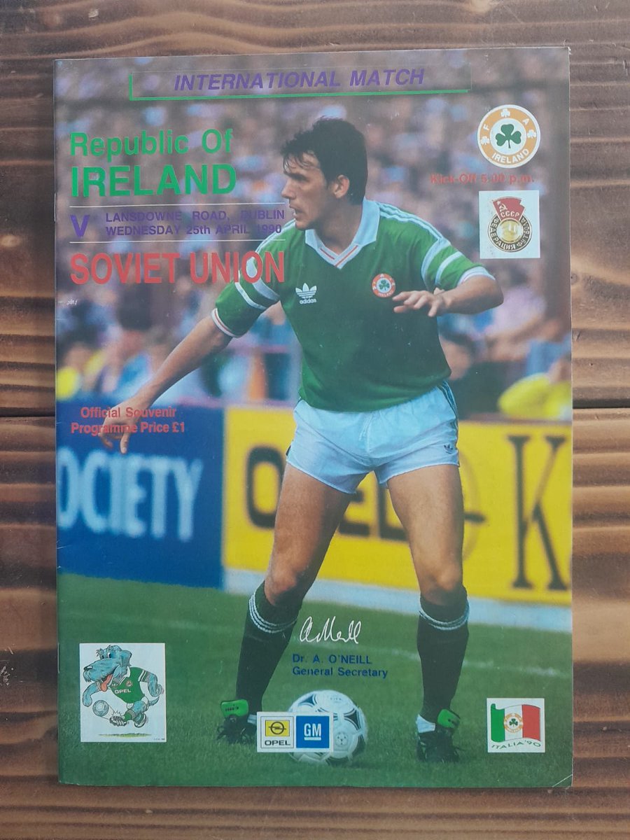 A pre Italia90 World Cup Freindly for the Rep of Ireland, with the Soviet Union rocking up to Lansdowne Road.. 

A Steve Staunton goal was enough for a 1 nil victory, in front of a crowd of 43,990, plenty of whom had come straight from the Credit Union.