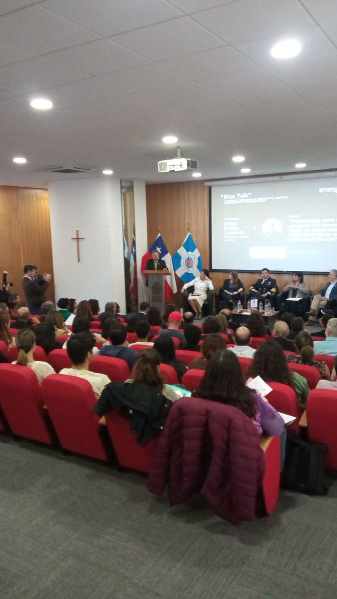 Cedestra_Chile's tweet photo. ¡Conversaciones inspiradoras en "Blue Talk" sobre el Océano y Desarrollo Sostenible! 🌊💬 ¡Voces clave en @pucv_cl  conversando sobre un futuro sostenible para nuestro planeta azul! 💙🐟 
#DesarrolloSostenible #ConservaciónMarina #BlueTalk
@Armada_Chile
@DGTM_Chile https://t.co/LIYQLLACEY