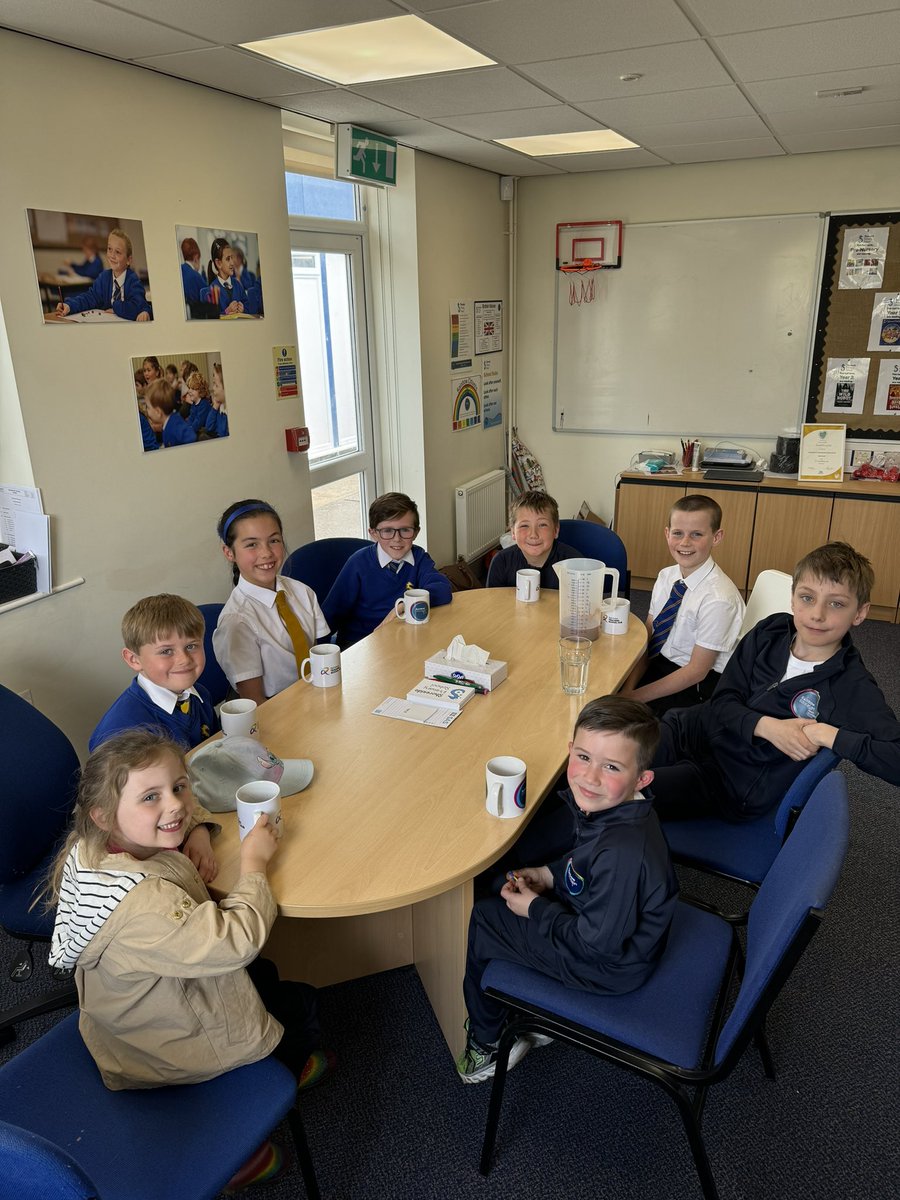 Absolutely fantastic to have a #HotChocFri (on a Thursday!) with last week’s #MindsetHeroes @Shoreside1234. So lovely to hear about the many reasons why they were chosen as last week’s winners! They’re all superstars! ⭐️