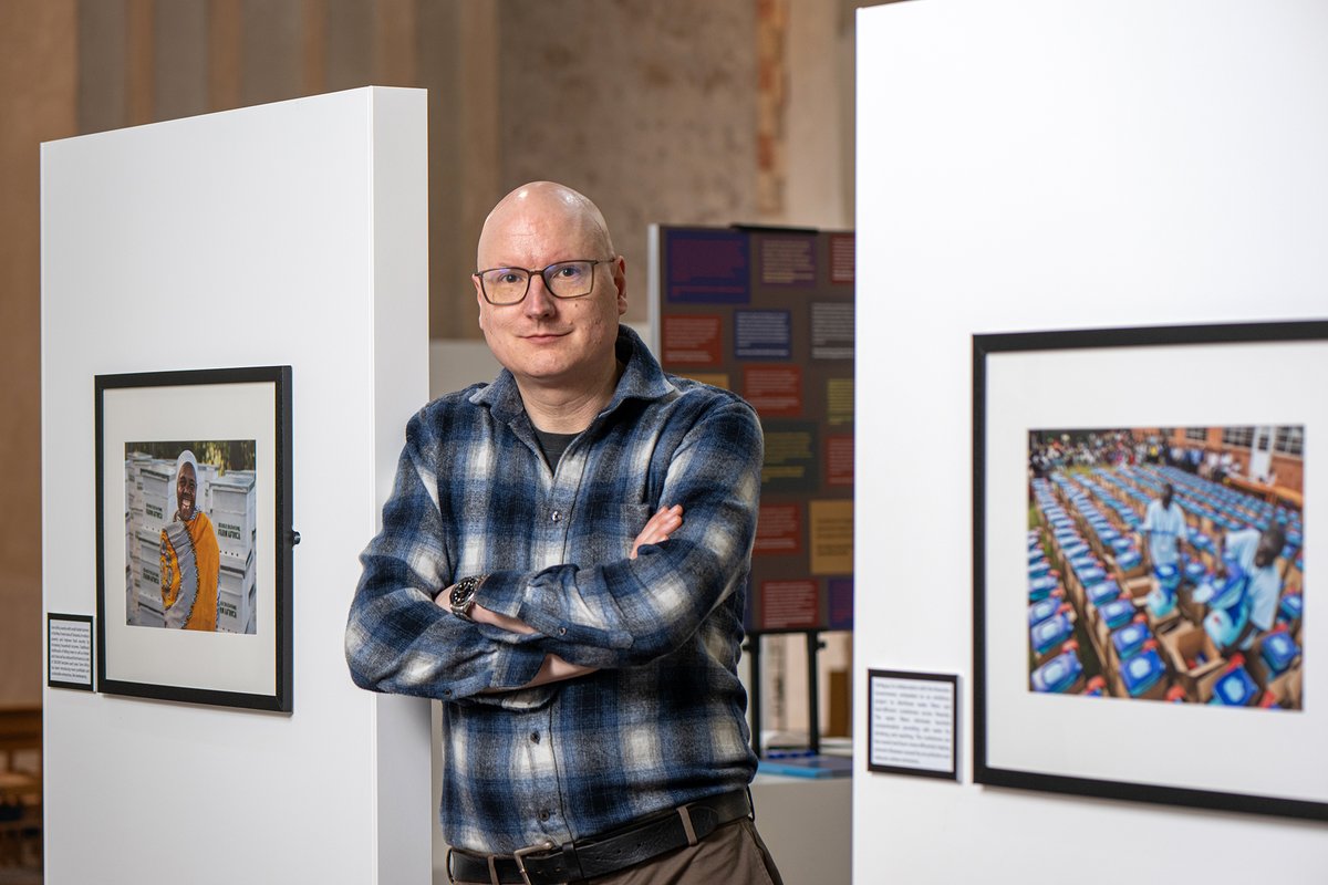 Farm Africa is pleased to have our work in #Tanzania featured in Enrich Me with Your Difference, an exhibition of work by the photographer Jonathan Banks. The exhibition is on at @StAlbansCath in Hertfordshire in the UK until 3 May. Photo: @Photobanks