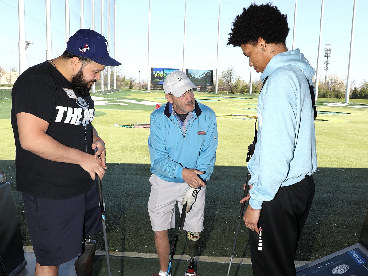 The Prosthetics and Orthodics team held its biggest ever annual First Swing Clinic this week. The Learn to Golf Clinic, led by Bill Lippincott, Eastern Amputee Golf Association Member, provided hands-on instruction in adaptive golf techniques for individuals with limb loss.