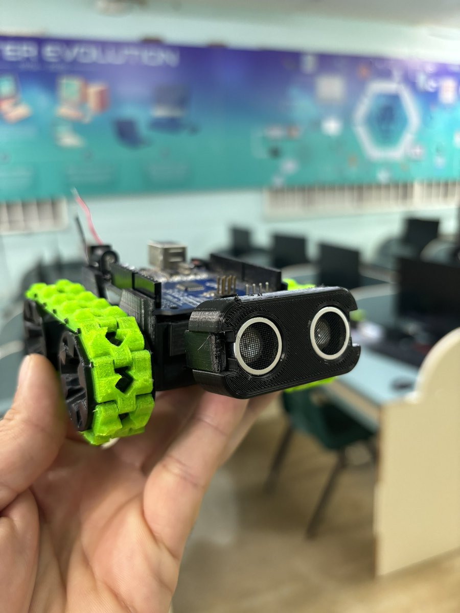 geomarster's tweet photo. Working with this #SMARS @kevsmac this is sooo cool 😎 https://t.co/xxVUeCYtw9