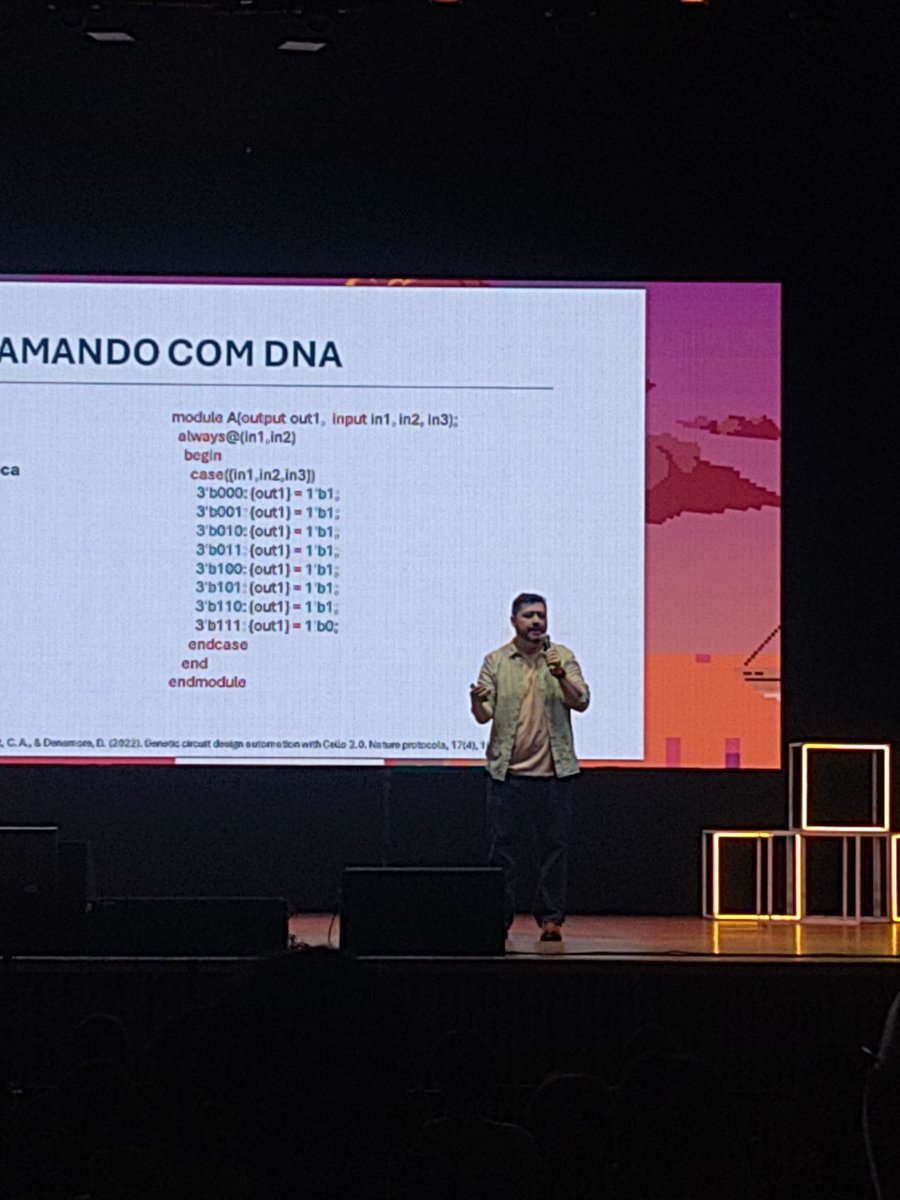 mathiasgheno's tweet photo. Tenha coragem igual o @oatila, que mostrou código em Java no @braziljs
#braziljs https://t.co/8boqondIUs
