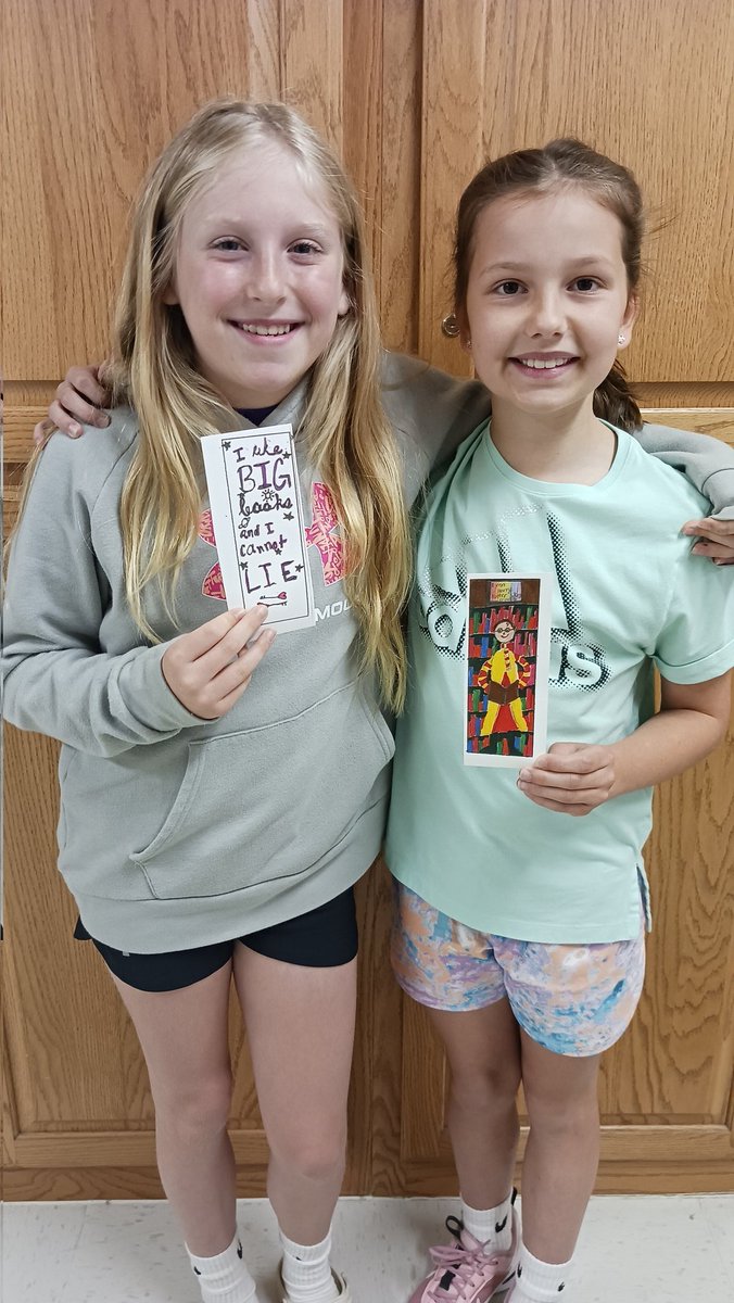 musuzq's tweet image. To celebrate school library month, we held a bookmark decorating contest. Here are our two winners!  #pesd32 #librarylife