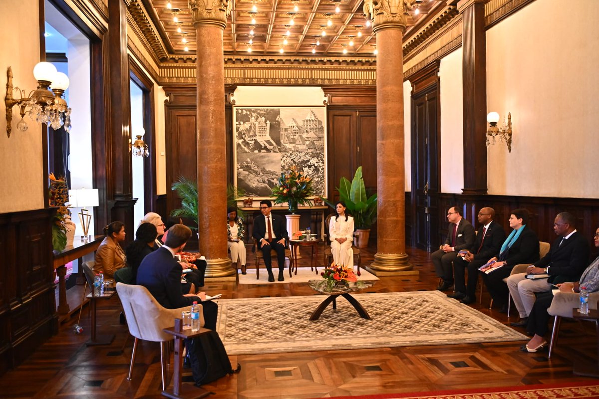 The #POB delegation met with the President of Madagascar Andry Rajoelina @SE_Rajoelina, and the First Lady, @MialyRajoelina, a fervent advocate of vaccination, to discuss prioritizing the vaccination of Malagasy children, with a particular focus on zero-dose children.