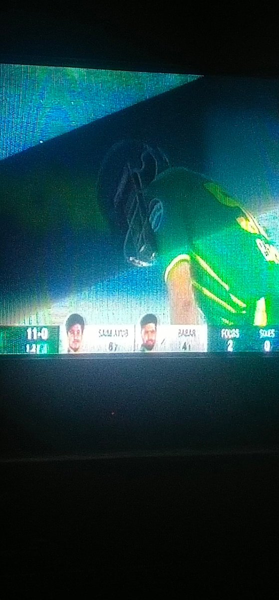 Babar out ho gya😔🥺
#BabarAzam𓃵 #PAKvNZ #PAKvsNZ #PakistanCricket