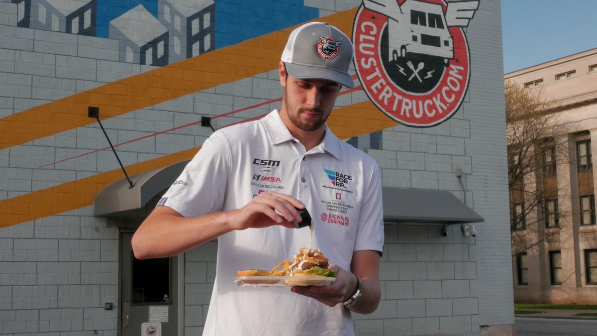 JacksonLee52's tweet photo. Who’s Hungry? The Jackson Lee Burger is now available through race day May 26! Order @clustertruck and 20% of sales on my burger will go to support cancer research with the @iusimoncancercenter. #researchcurescancer 
https://t.co/FBPOrfQIvV https://t.co/6NKcYfkIJA