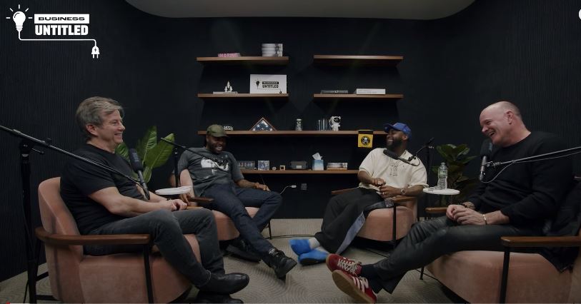 Davido Says His First Dream was to be a Record Producer & Engineer – Watch the “Business Untitled Podcast” dlvr.it/T60yGH