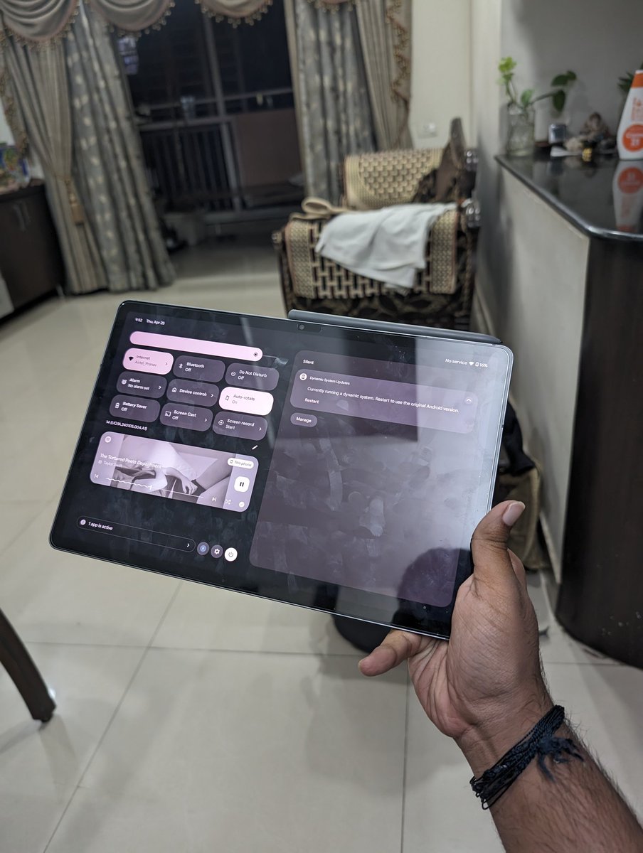 Samsung fans are about to call me insane lol