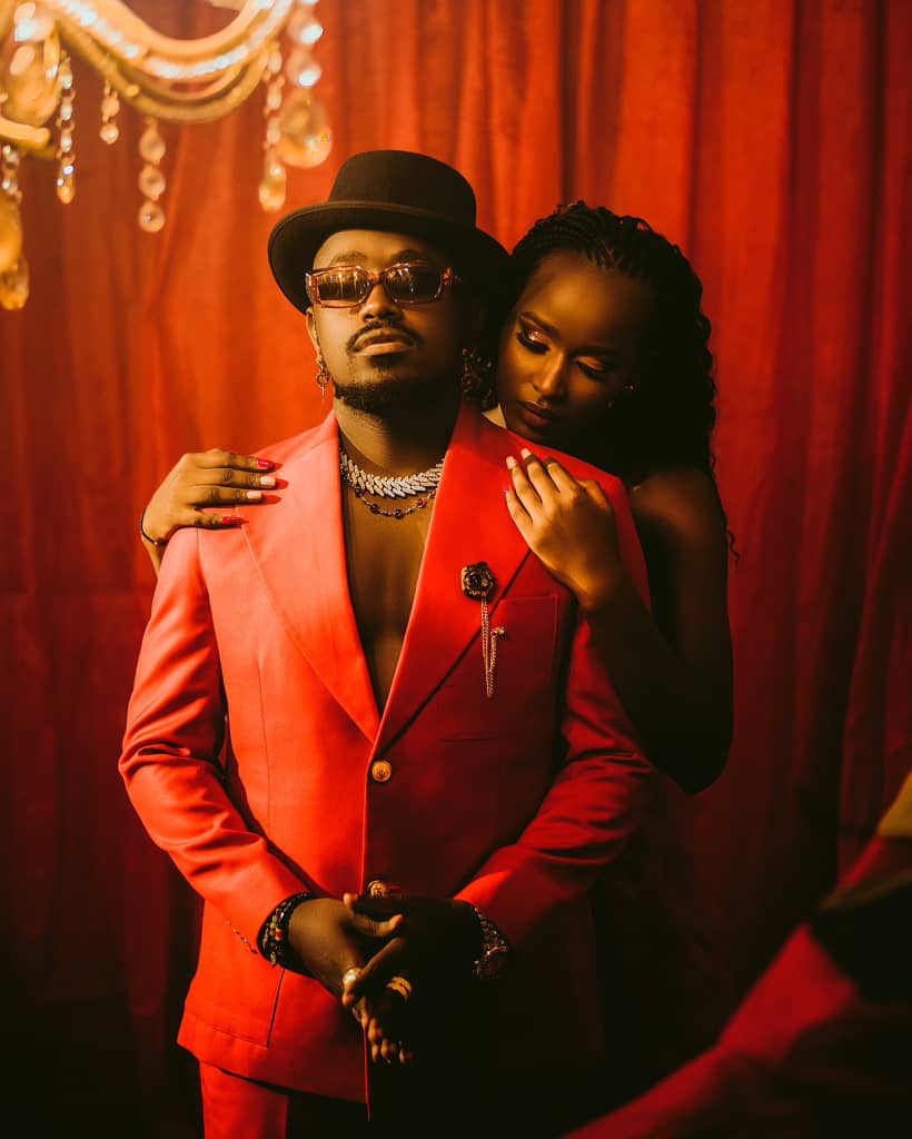 BraveNiwagaba's tweet photo. His appearance when in red #ykeebenda https://t.co/IA95nnmgFX