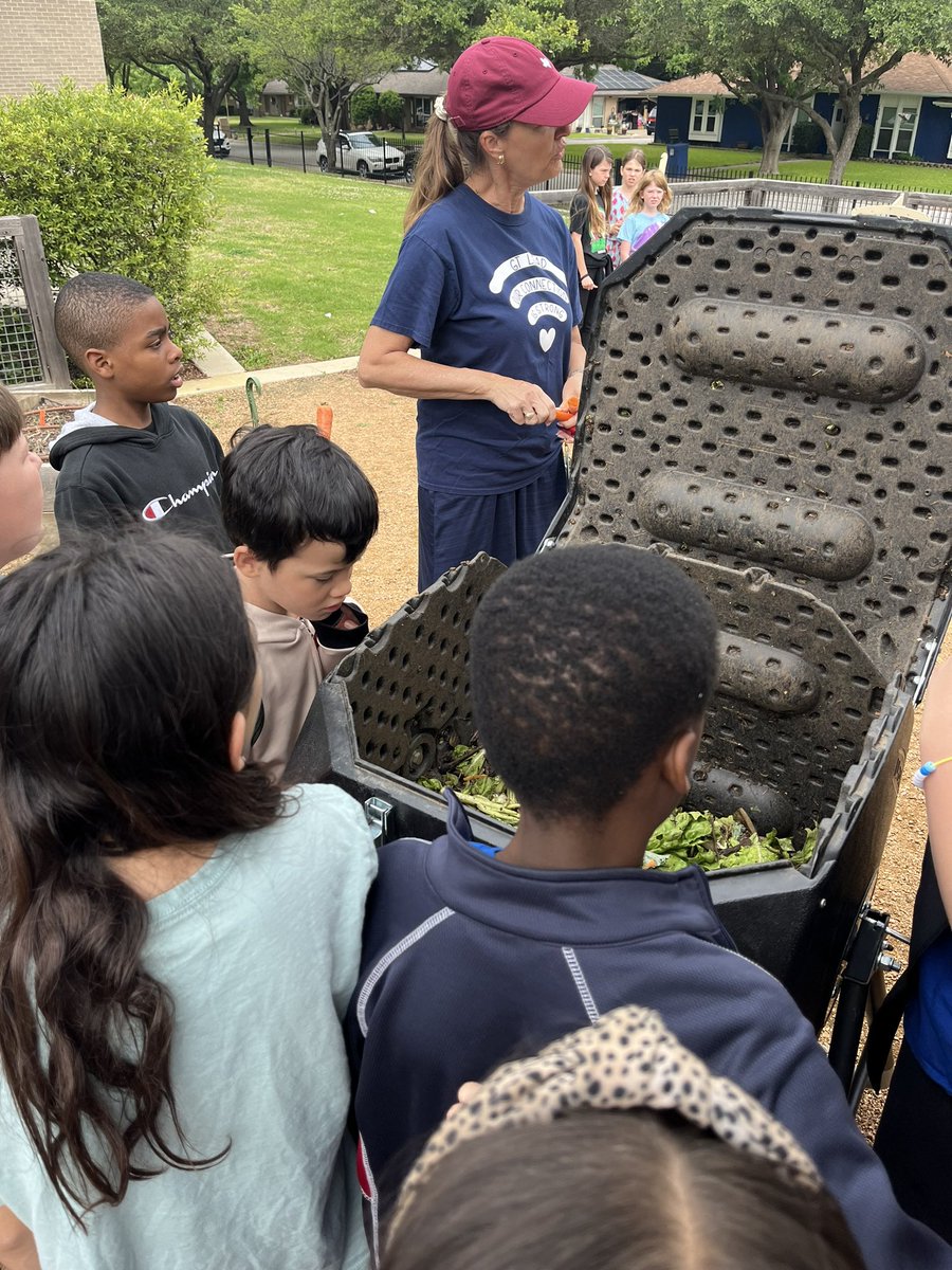 Lelia Lyman tweet media