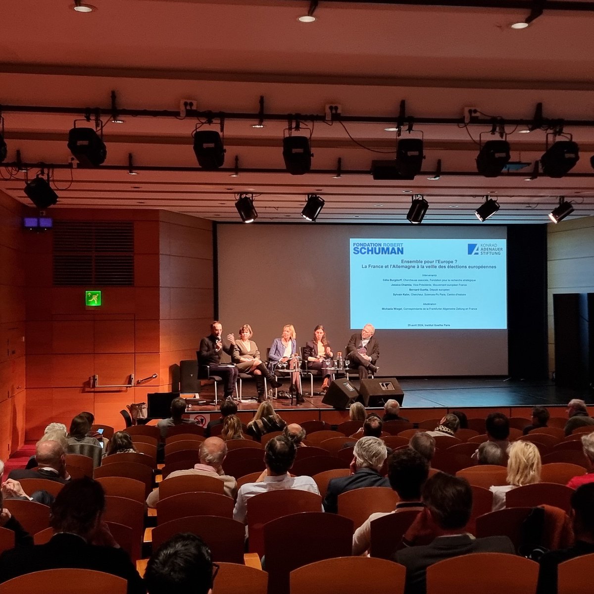 Passend nach der Sorbonne 2.0- Rede diskutieren wir auf Initiative von <a href="/kas_frankreich/">kasfrankreich</a> + <a href="/robert_schuman/">Fondation Schuman</a> mit <a href="/CBurgdorff/">Celia Burgdorff</a>
<a href="/Jess_europe/">Jessica Chamba</a> <a href="/MouvEuropeen_Fr/">Mouvement Européen - France</a> <a href="/guetta_en/">Bernard Guetta</a> <a href="/SylvainKahn/">Sylvain Kahn</a> und 
<a href="/MichaelaWiegel/">Michaela Wiegel</a> über die Europawahlen aus 🇩🇪🇫🇷 Perspektive. 

Merci @GI_Paris für die Kooperation.