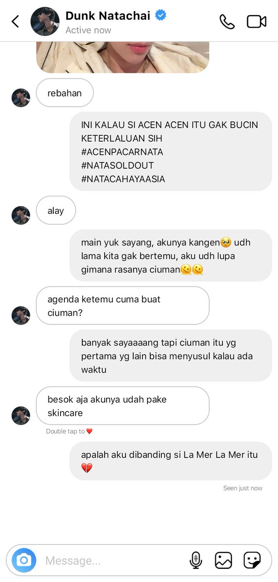 natarrchen's tweet photo. #Joongdunk AU

_Secuil kisah tentang Introvert Nata yang harus Mengahadapi pacar Extrovert-nya_
⚠17+

©natarrchen https://t.co/GZYY5zZokg