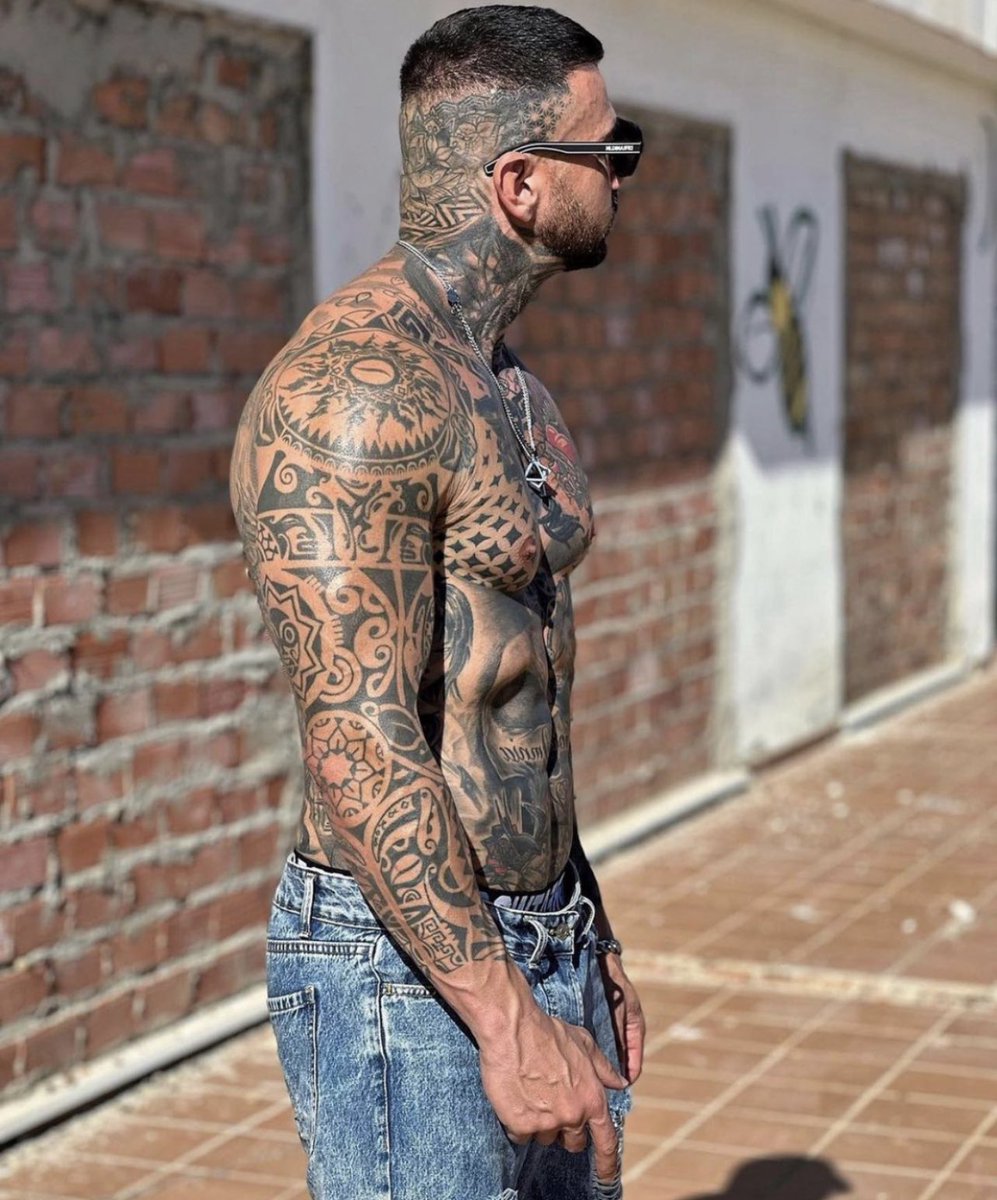 ➰Tatted Up Thursday’s ➰ 
#tattoo #tattoos #inked #tattooed #armday #dope #tattooart #tattoolife #tattooing #menstattoo #inkedboys #beastmode #sexy #tattooist #men #tattooer #fyp #inkedup #tattoodesign #tattoostyle #tattooink #inkedmen #trending #picoftheday