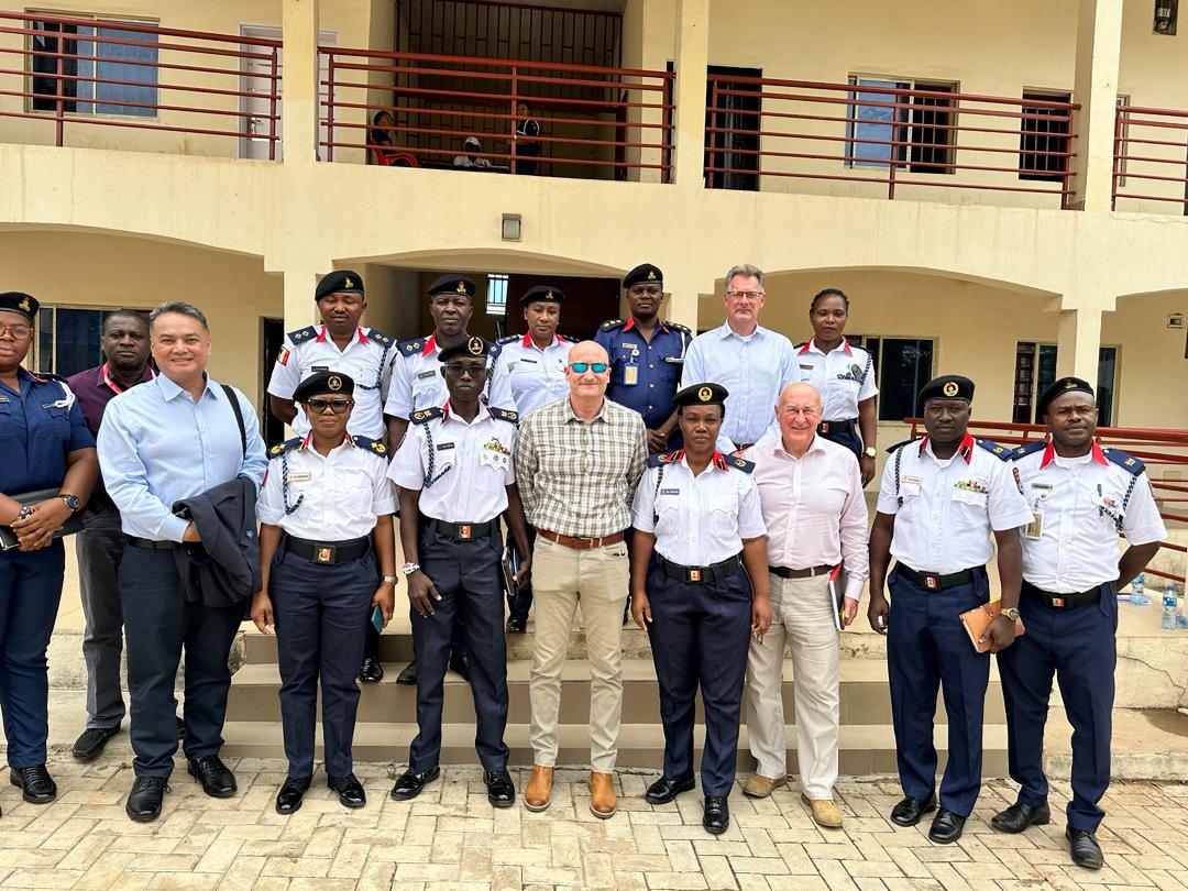 📌On 23 April, UNMAS #Nigeria in conjunction with representatives of Adam Smith International and the Human Security Advisor to the British High Commission met with the leadership of Nigeria Security and Civil Defence Corps.
#MineAction #ProtectAndBuild @UKinNigeria