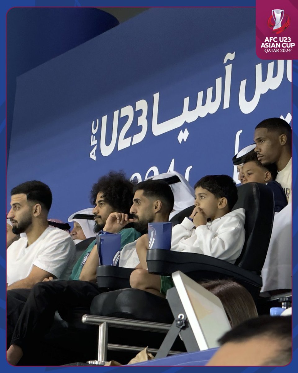 🇶🇦 Al Annabi legends and #AsianCup2023 winners are in house tonight! 😍

#AFCU23 | #QATvJPN