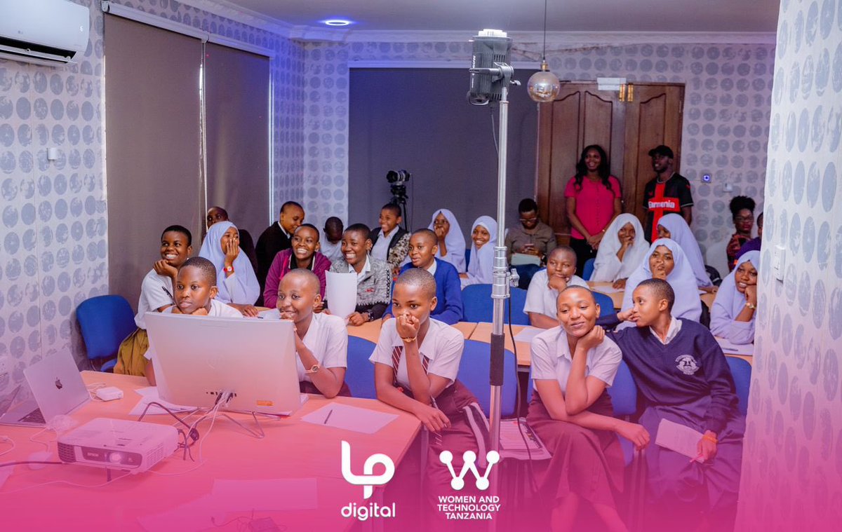 Wanafunzi wa shule ya sekondari Juhudi na Buyuni wameungana na @TheLaunchPadTZ kwa maadhimisho ya Siku ya Kimataifa ya Wasichana katika ICT. Pamoja na @LPDigitalTZ & @TechWomenTZ, tunafungua njia kwa vipaji vipya katika teknolojia. @FeminaHip @logai_dev #GirlsInICT #TechWomenTz