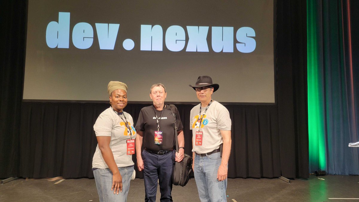 🎊 A round of applause for our ATL superstars who left a mark at the renowned Devnexus 2024 conference - setting the standard for excellence in the Java Ecosystem! 🌟 #leadership #conference #devnexus2024