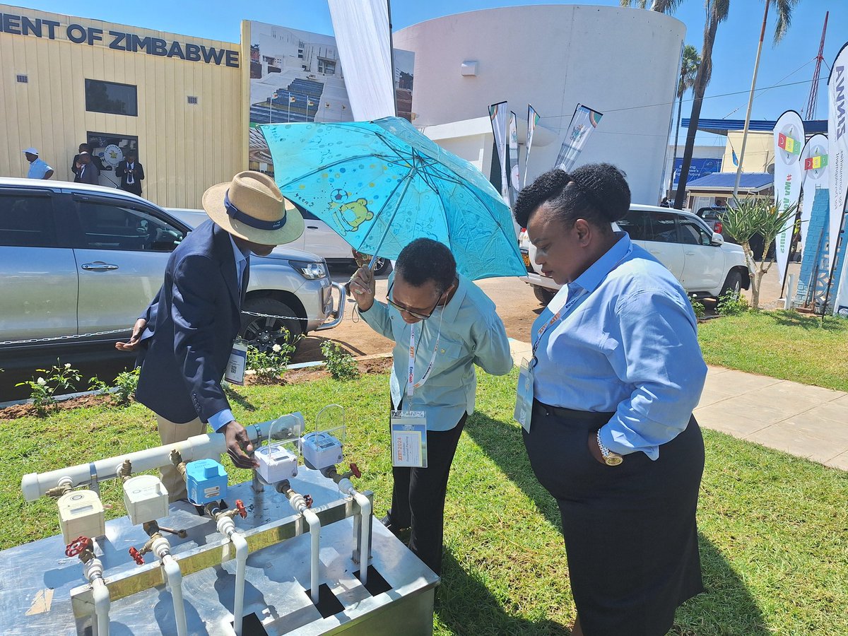 #ForCommunities #ForDevelopment #ZITF2024 Day 3. Board chairperson Eng Bongile Ndiweni this morning toured our stand and took time to go through the visitors comments book. @Marjorimunyonga @AMAofficial_zim @waddilovem @TMaurikira @TinotendaMhiko @obertjiri @MoLAFWRD_Zim