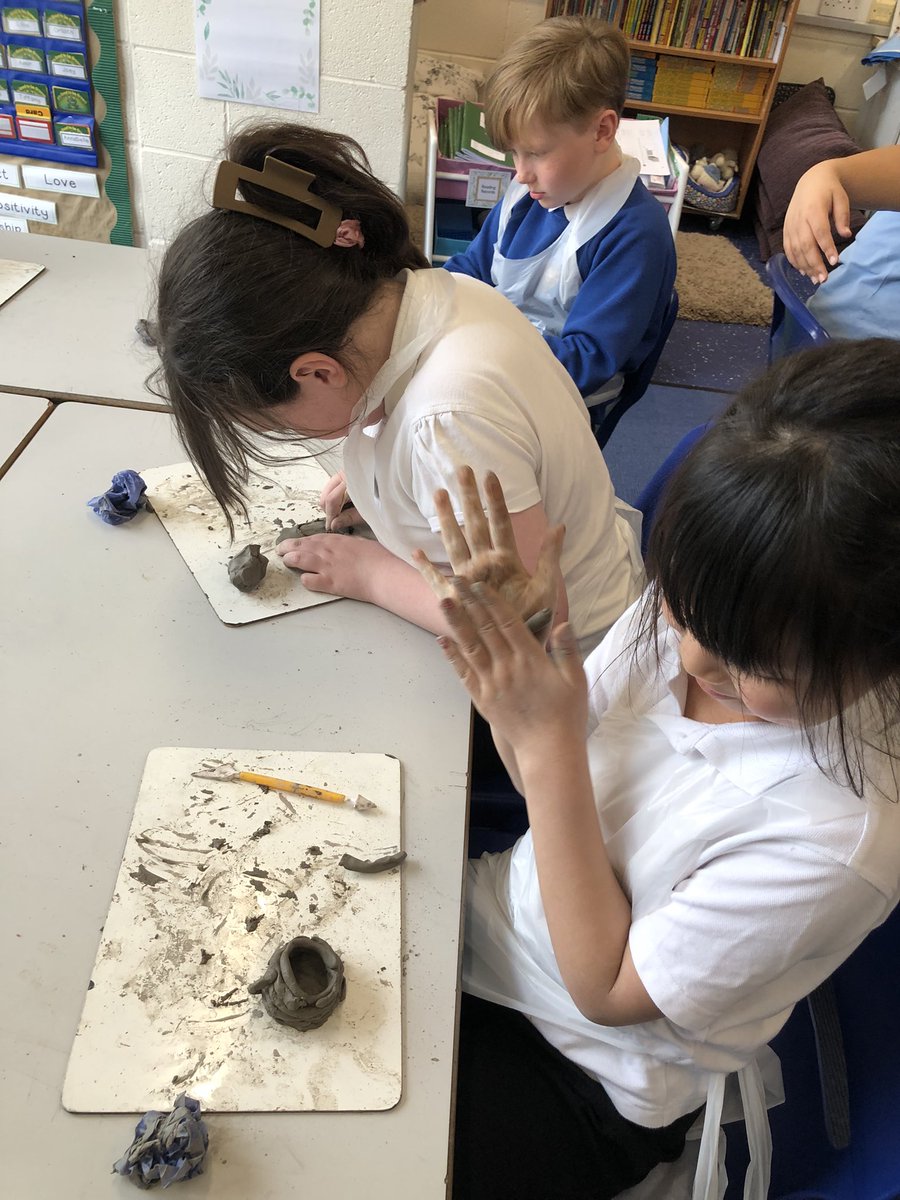 Class 3/4S tweet media