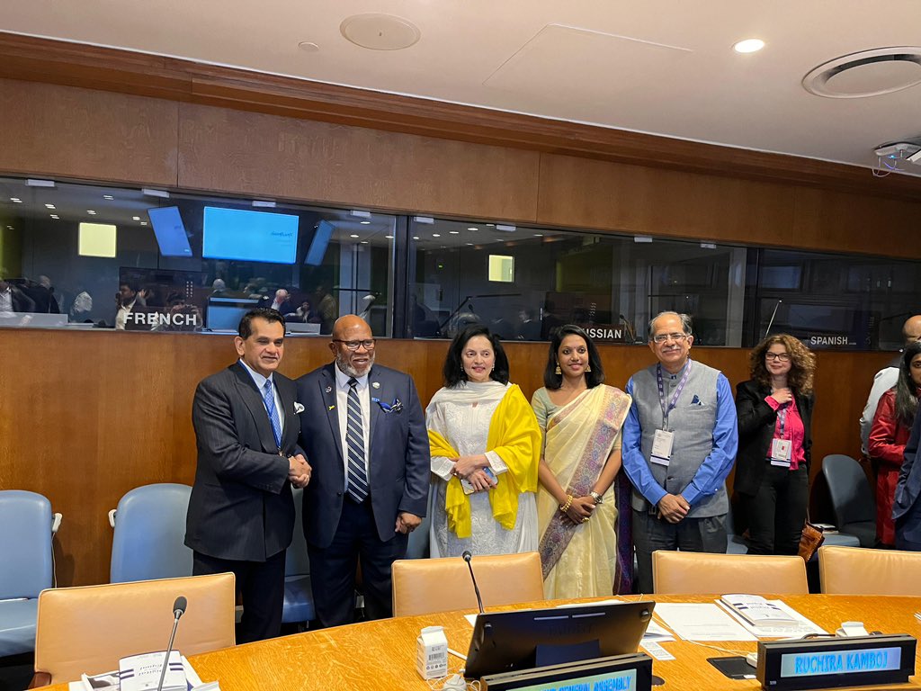 Amitabh Kant tweet media