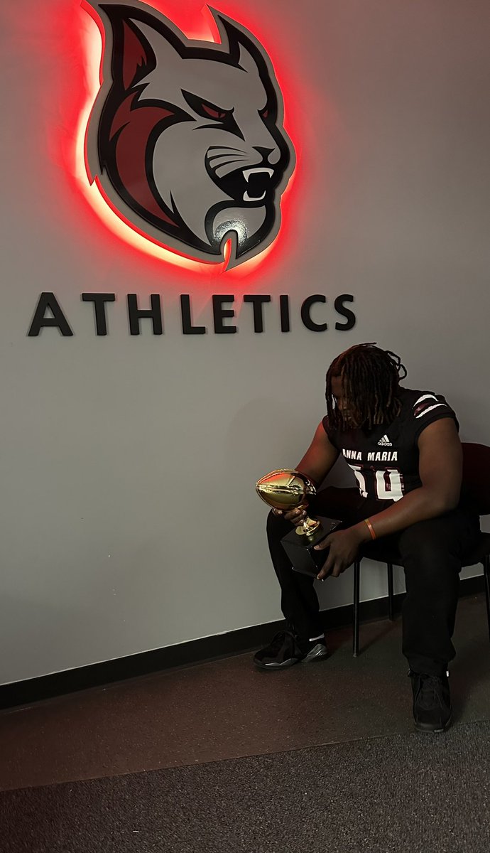 AGTG! After a great visit from <a href="/CoatesCoach/">Brian Coates</a> and  <a href="/Coach_SCroce/">Steven M Croce</a> Blessed to have received my third offer to play college football from Anna Marie !!!