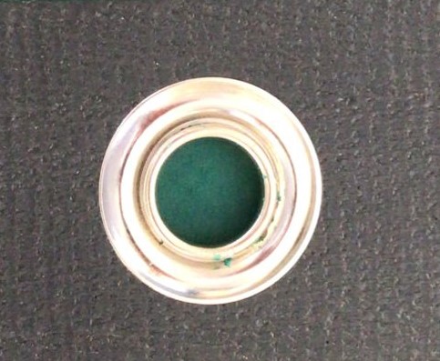 ClonmelCovers's tweet image. What do you call  these  things , We call them Eyelets  and we used a lot of them in our Covers, but its seems they have lots of other names including &quot;Eyelids&quot; ,&quot;Grommets&quot; .and  &quot; Rings  &quot; what do you call them   #WhatisIT #WhatdoYouCallit