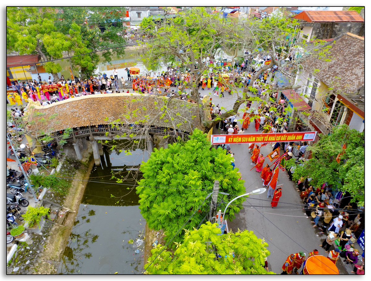 dienbui35's tweet photo. Hội quê https://t.co/CGkTGzX77x
