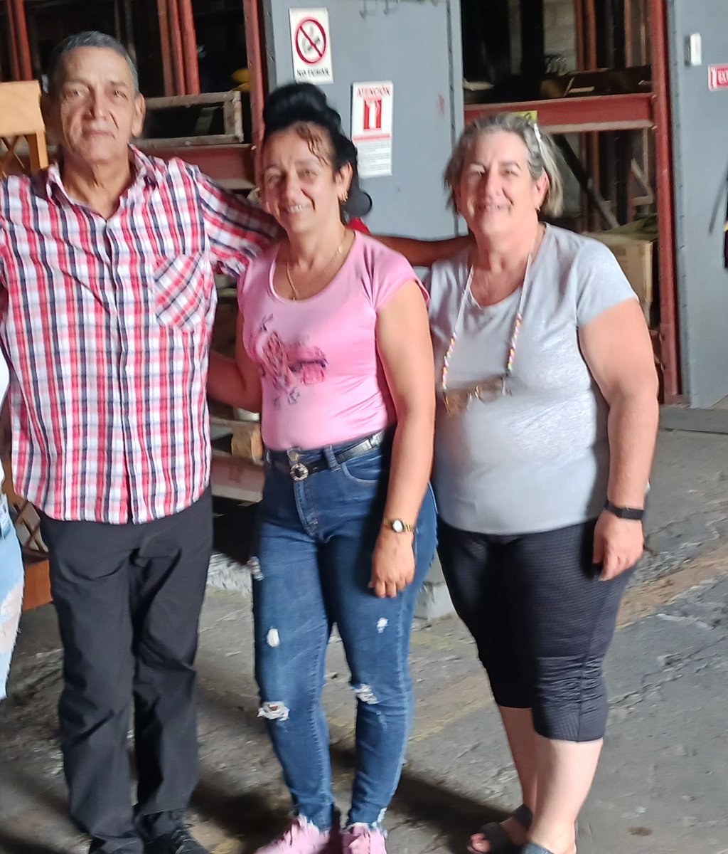 ElAbejon0758's tweet photo. Estos en Divep Ciego de Avila https://t.co/O61195sbwP