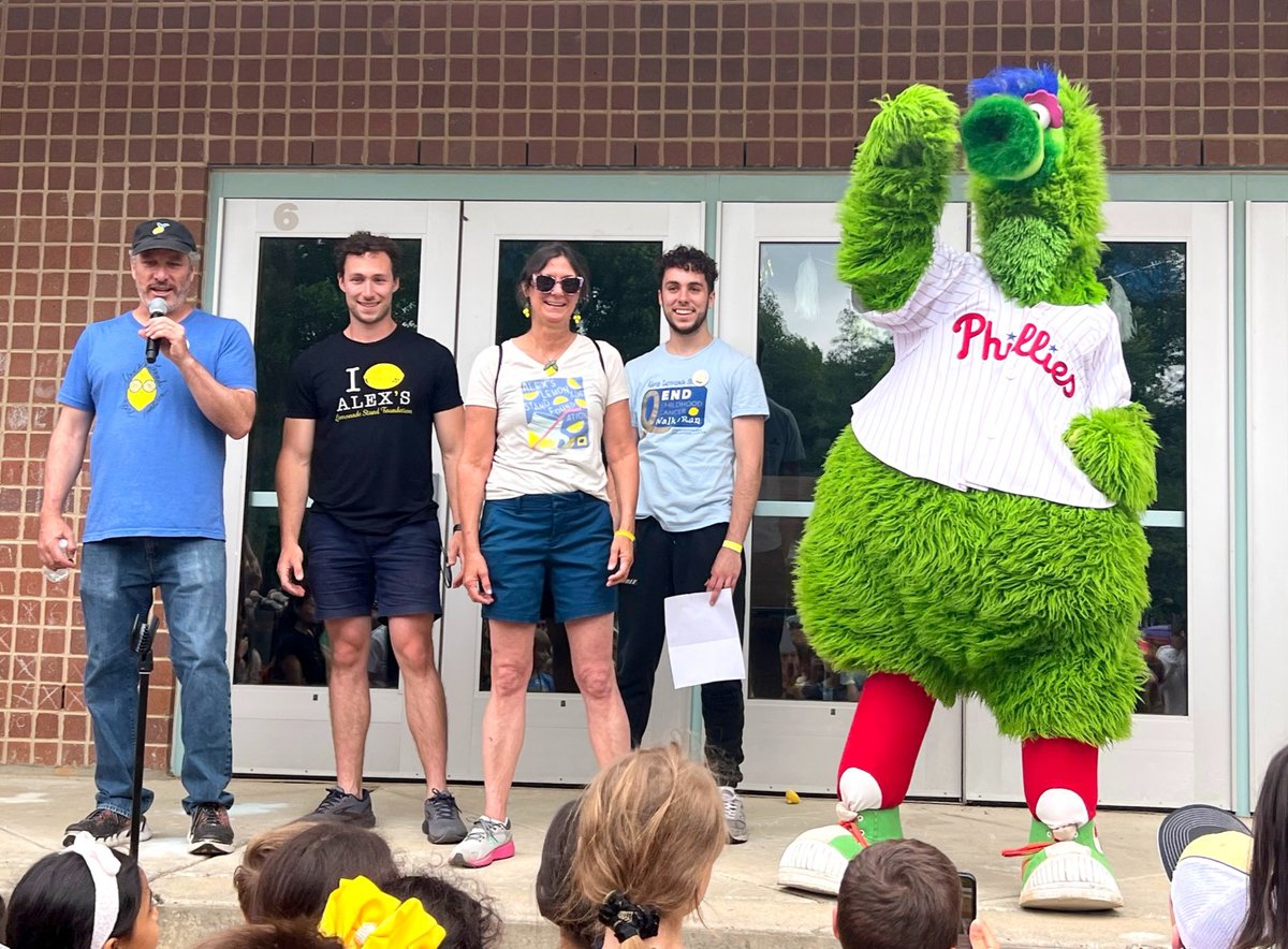 We're so excited for Alex's Original, our yearly tribute to Alex's first lemonade stands. Enjoy this throwback to #AlexsOriginal last year featuring The Phanatic and The Scott Family! 🍋💛 If you live in the Penn Wynne, PA area, come to this year's AO on June 1st!