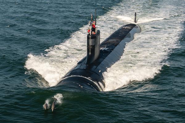 Virginia Class fast attack submarine New Jersey delivered by @WeAreHII Newport News Shipbuilding to @USNavy . It is the the 23rd such vessel built as part of the teaming agreement with General Dynamics Electric Boat. Commissioning expected later this year. @13NewsNow