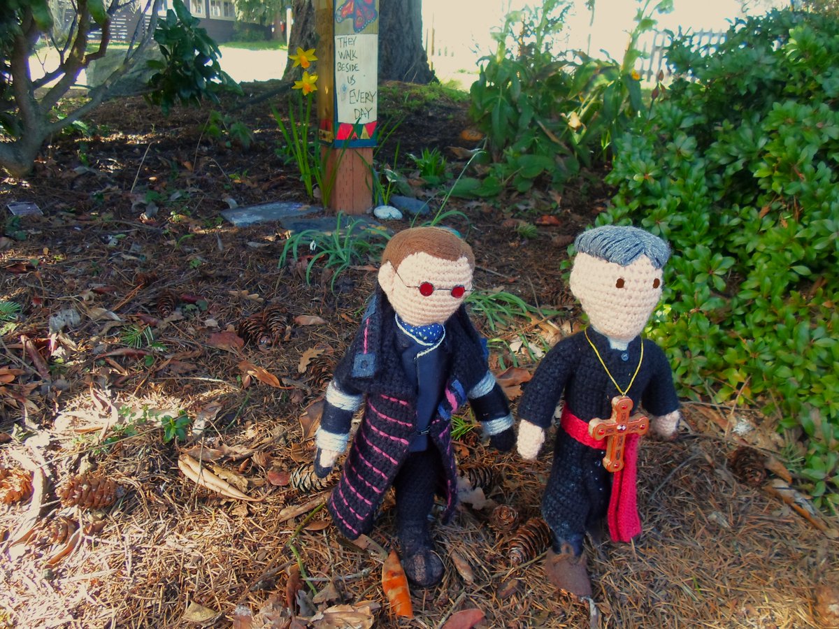 Vinsher makes a terrifying admission @RedsKnitDolls! Bruciare does his utmost to convince him all is not lost.
Vinsher's feelings are shared by many IRL. If you hear someone say this kind of thing, support them & get them professional help.
#TURNamc #HaloTheSeries #PinocchioMovie