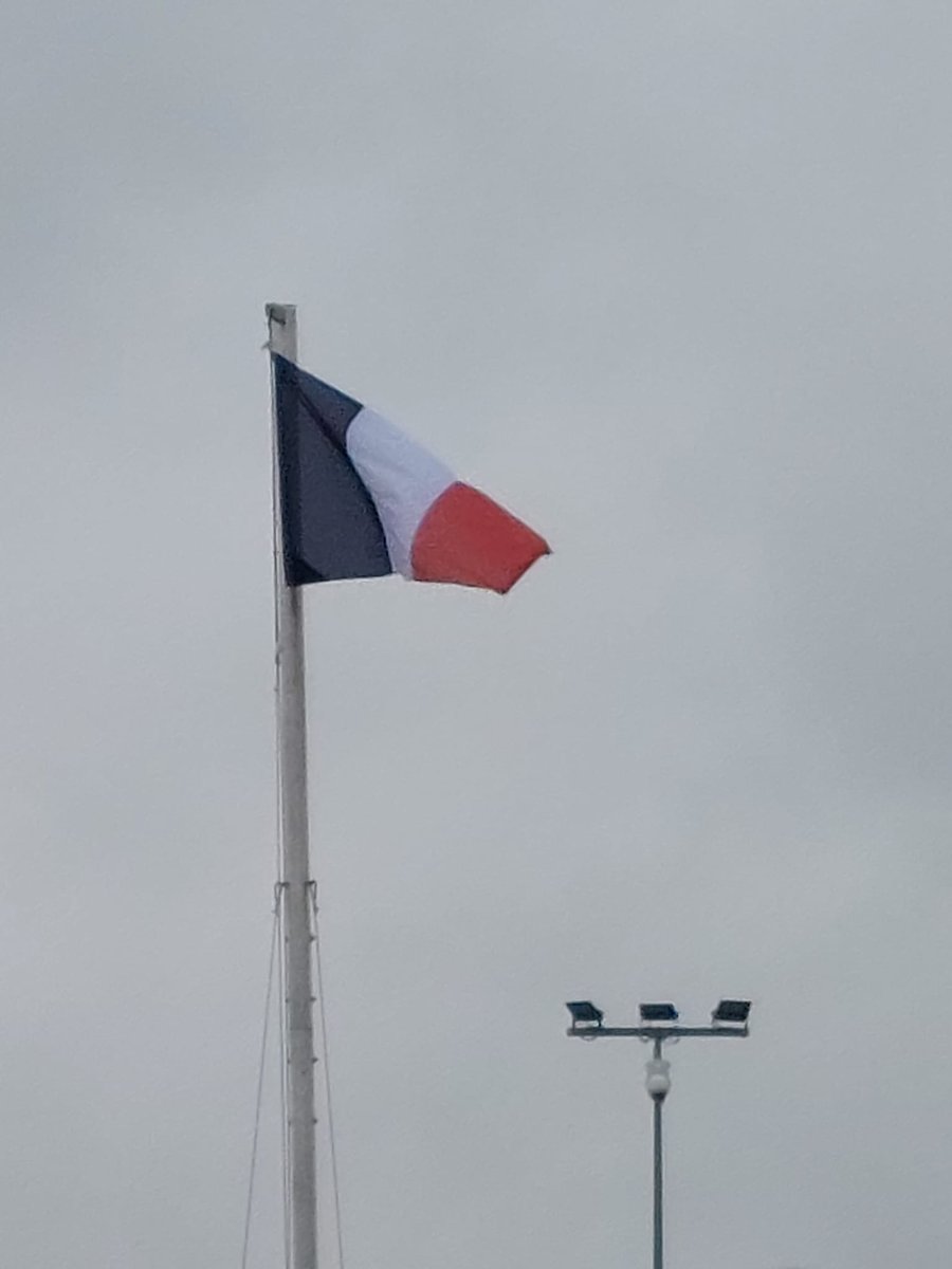 Estève Laurent tweet media