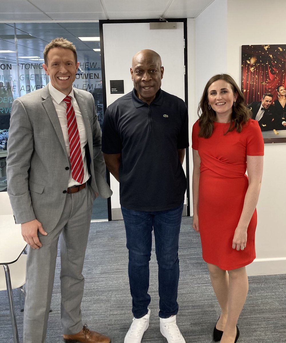 One of those ‘pinch yourself’ moments. Great to welcome @frankbrunoboxer to the studio today - talking boxing and mental health. Frank is a true sporting hero for so many of us and @hannahbechITV and I loved chatting to him. More on @ITVCentral at 6!