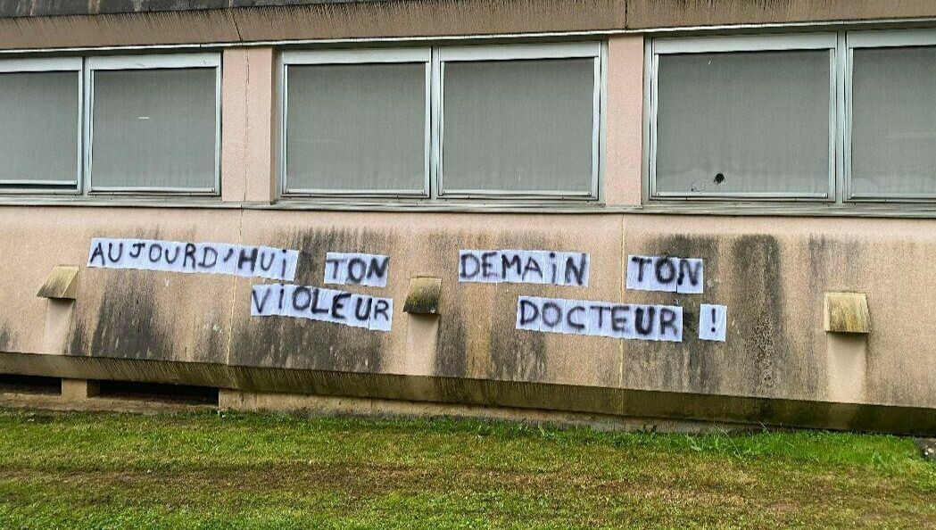 #Limoges : la réintégration de l'étudiant en #médecine continue de provoquer la colère sur le campus de la fac #agressionsexuelle #justice #faitsdivers ➡️ l.francebleu.fr/tITt