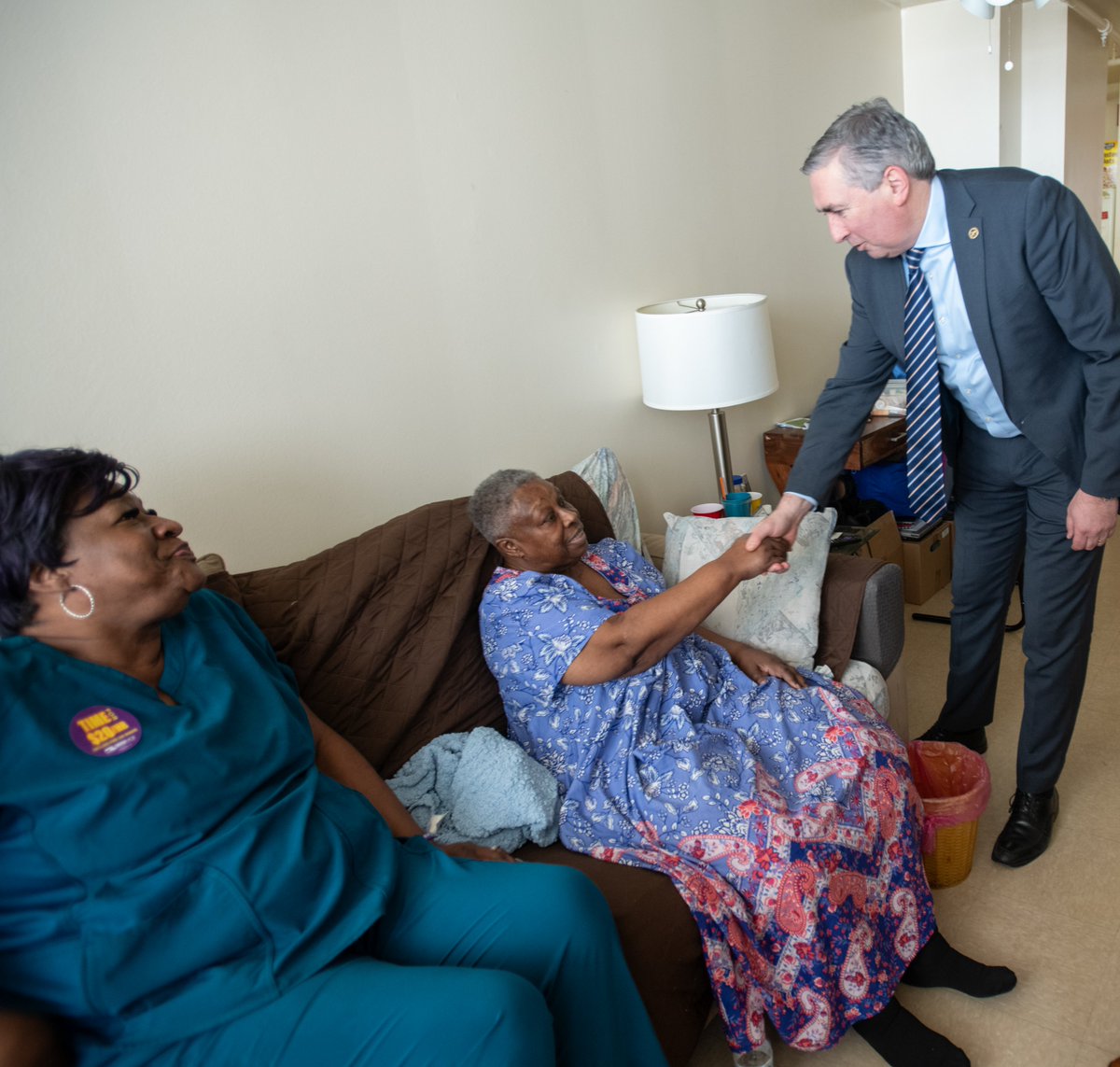 HHSRegion5's tweet photo. RD Cabonargi met with a homecare worker and assisted with her daily tasks. Listened to her work experience of providing care and challenges they face, commitment to this profession, as well as the client’s experience of care. #CareWeek https://t.co/l9tDV8xTiw