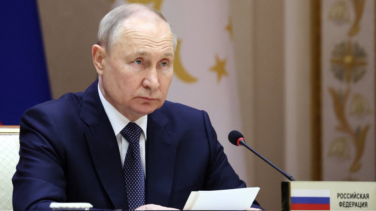 Russian President Putin: Disrespecting the Quran is a crime in Russia.