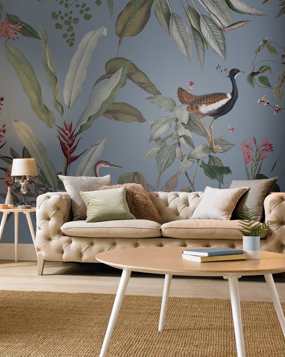Create impact on your walls with our Glasshouse Breathe bespoke mural! 

This iconic design features bold birds, lush green leaves and soft pink florals on a backdrop of subdued blue. We love this design as a feature wall for a living room. 

#wallpapemural #livingroomwallpaper