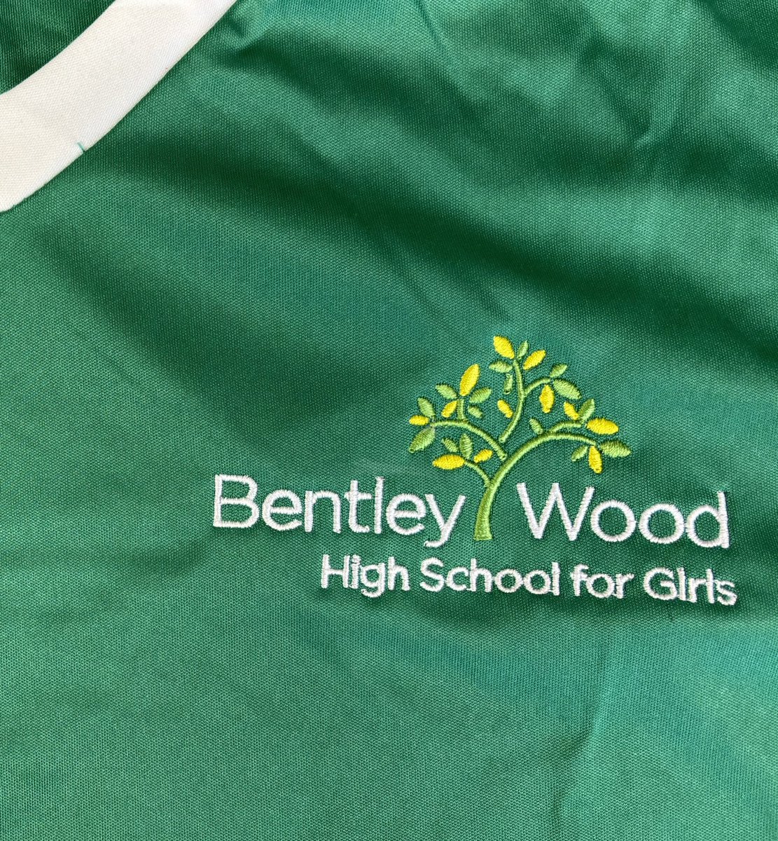 🟢 New school kit partnership 
@craftsportswearuk x @BentleyWoodSch                                                                                            ⚡️ @inspiredteamwear_rs  #suppliedbyinspired 💥
