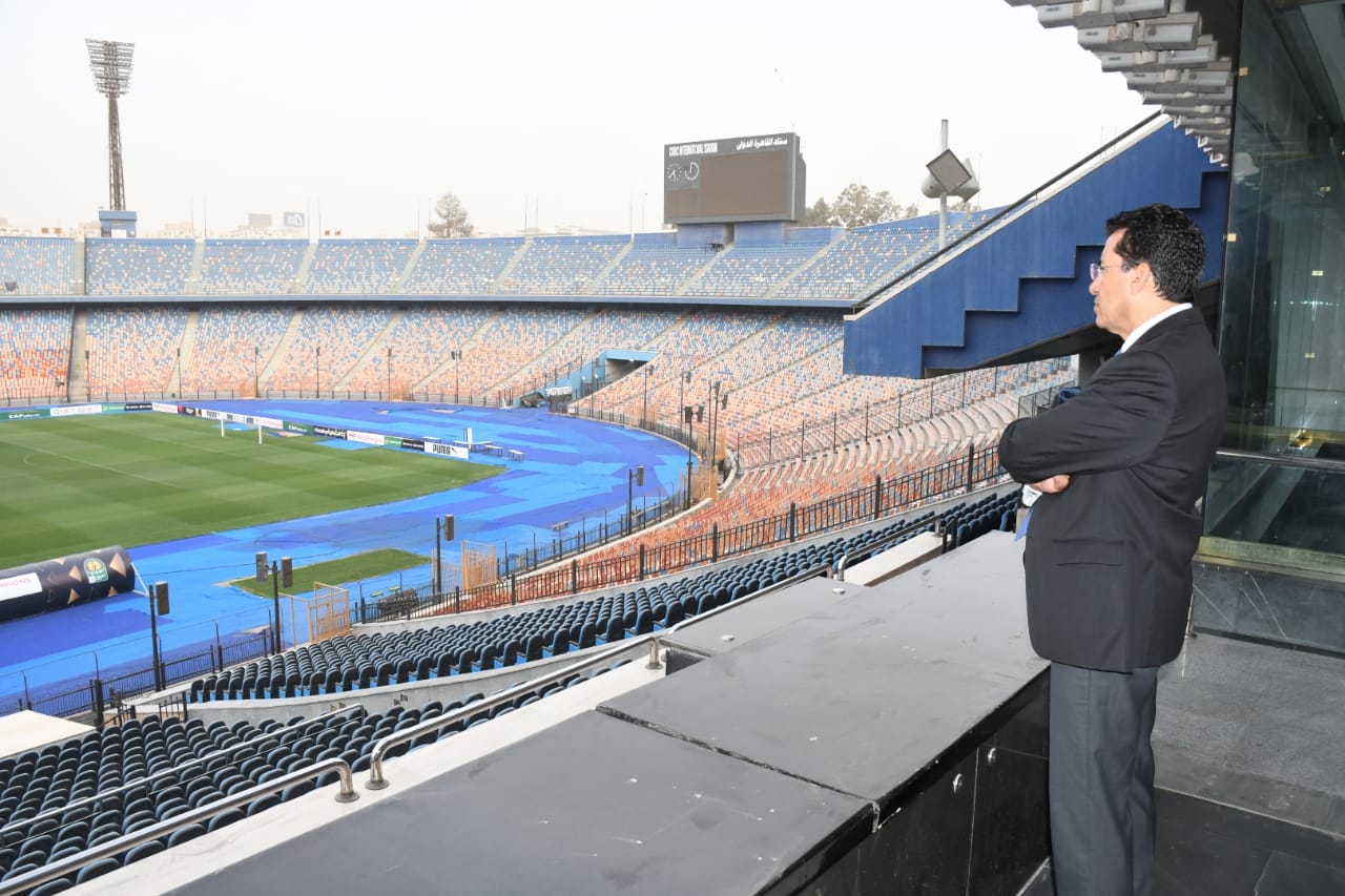 بوابة الوفد| وزير الرياضة يتفقد استاد القاهرة الدولي استعدادًا لمباراة الأهلي في نصف نهائي دوري أبطال أفريقيا 