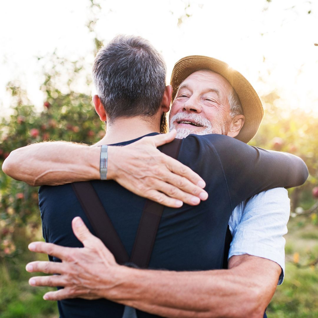 MedicAlert's tweet image. MedicAlert isn’t just a medical ID—it’s a lifeline in emergencies. Enroll now and get the protection you need. ➡️  buff.ly/3C0hHYk  

#LifeSaver #MedicAlert