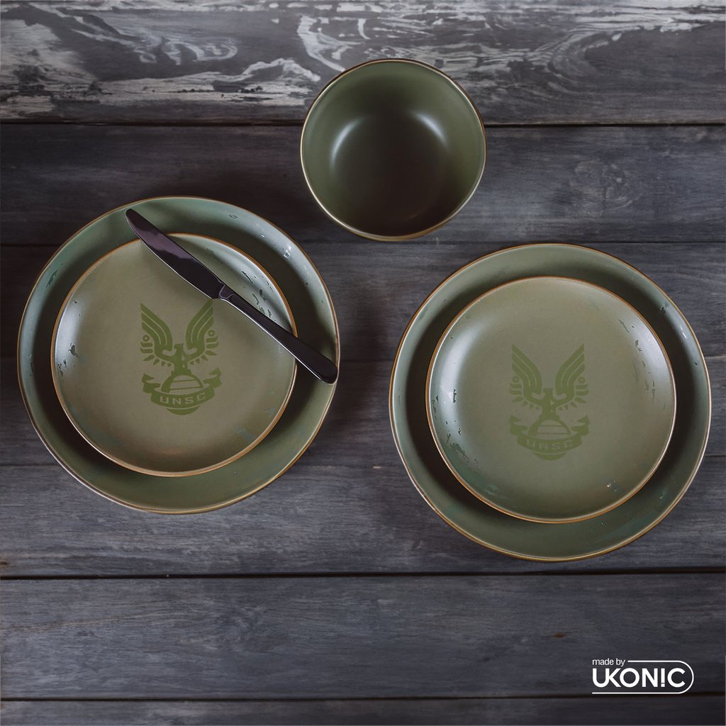 ItsUkonic's tweet photo. Dine like a Spartan with our UNSC issued Halo dinnerware set! Crafted for durability andcstyle, this set ensures every meal feels like a mission accomplished. Are you ready to level-up your dining experience?

Get yours at the link in our bio! https://t.co/d0XESJIQBy
