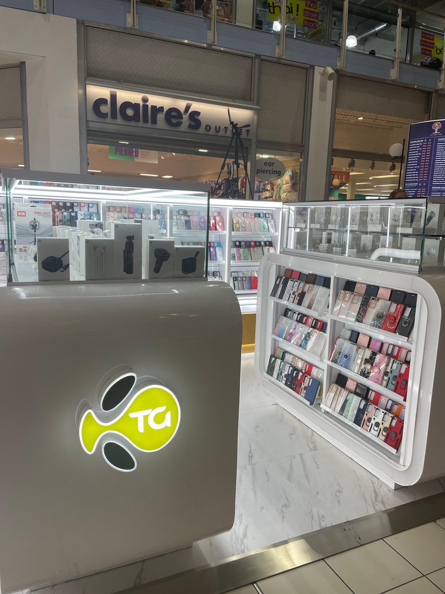Whether it's a new phone case or accessory you need, Topgift will have you covered. With a wholesale range of over 19,000 products, they can surely have what you're looking for! 📲 Find them on the ground floor near the entrance. #Chatham #Medway #DocksideOutletCentre #Topgift