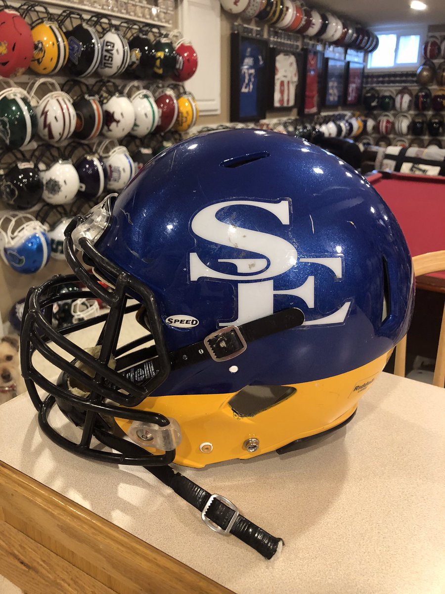 Helmet of the day #102! Throwback Thursday gives us Southeastern Oklahoma State Savage Storm, @SavageStormFB plays @D2Football out of the @GACAthletics in Durant Oklahoma! They are coached by @AtterberryBo and @CoachGreenOL ! The Savage Storm moved to a sweet whit lid last year!