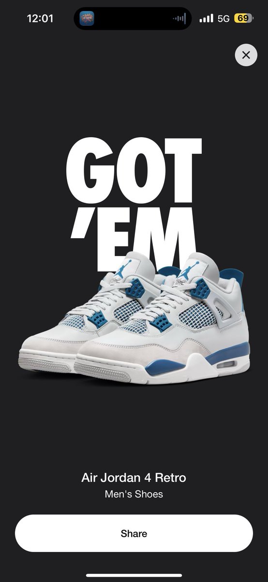 Well I wasn’t expecting this but I’ll take it 
Big W 
#nike #SNKRS #jordan4 #militaryblue