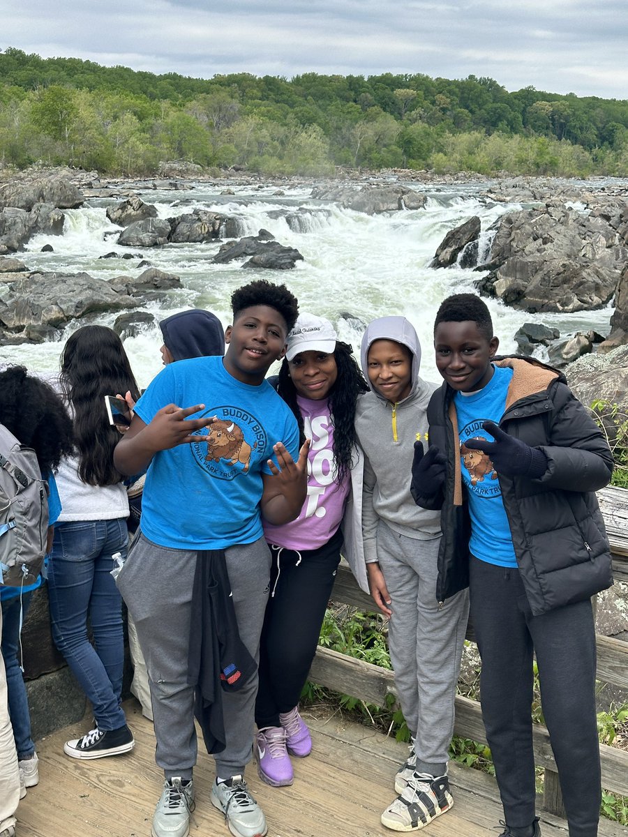 CBoston-Mayo (@mcpseducator) on Twitter photo Our <a href="/SouthLakeES/">SouthLakeES</a> 5th Graders are at Great Falls, MD today! We are hiking, exploring and enjoying the majestic beauty of Maryland! Love these 5th graders. Administrators should go on more field trips! It doesnāt get more better than 10,000 steps, sunshine and 110 students! Our <a href="/SouthLakeES/">SouthLakeES</a> 5th Graders are at Great Falls, MD today! We are hiking, exploring and enjoying the majestic beauty of Maryland! Love these 5th graders. Administrators should go on more field trips! It doesnāt get more better than 10,000 steps, sunshine and 110 students!