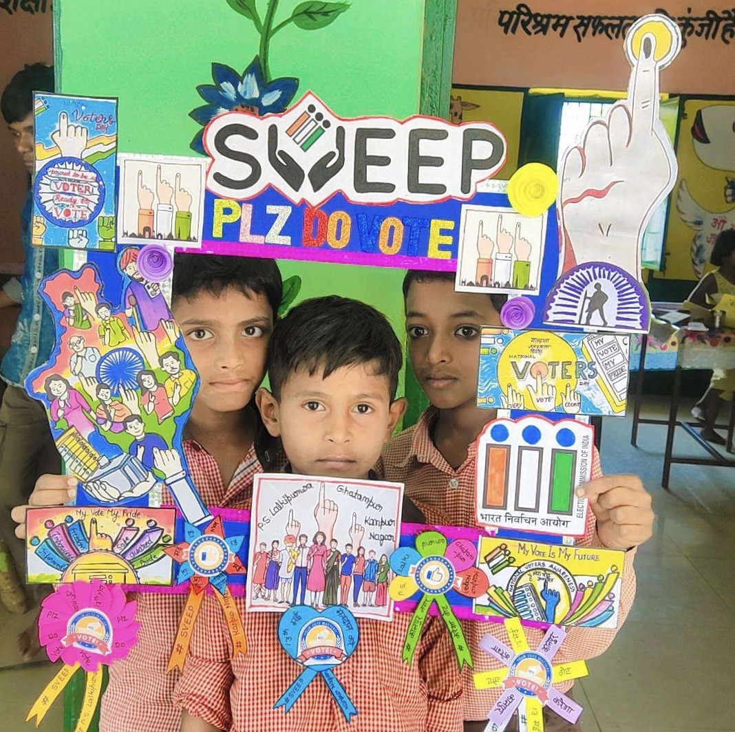 DeomaiPs's tweet photo. #SVEEP #selfieframe # เคเคพเคเฅ เคตเฅเคเคฐ เคเคพเคเฅ @basicshiksha_up @AmitKum995 @rkmishra1515 @Shivamstalent @shikshansamvad @SAS_ZIIEI @DMKanpur https://t.co/C0KJReXECC